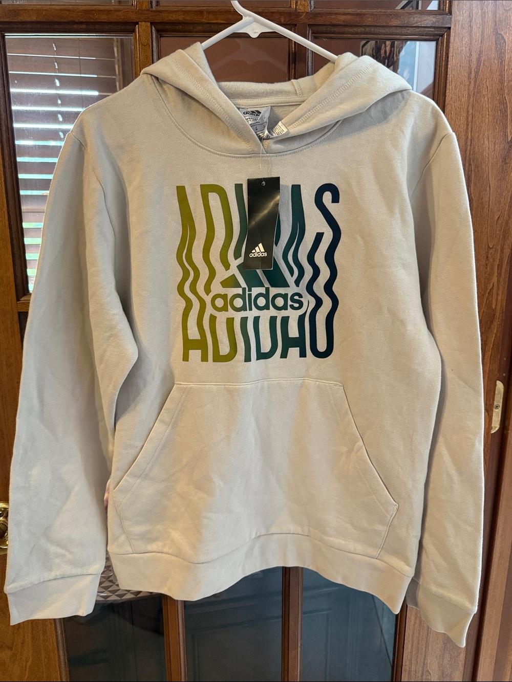 NWT adidas Game On Graphic Fleece Hoodie Cotton Cream Boys Size XL 18-20